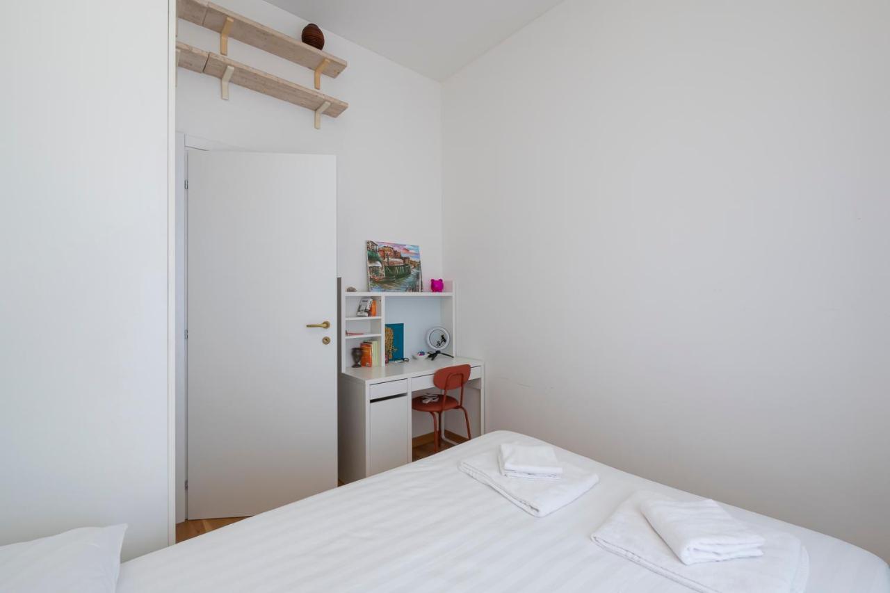 Luxury Flat Between Navigli And Duomo - Sambuco Milánó Kültér fotó