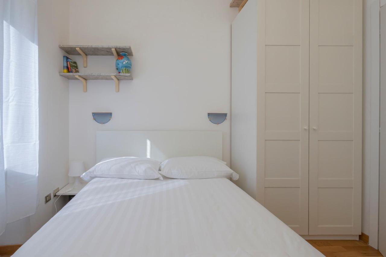 Luxury Flat Between Navigli And Duomo - Sambuco Milánó Kültér fotó