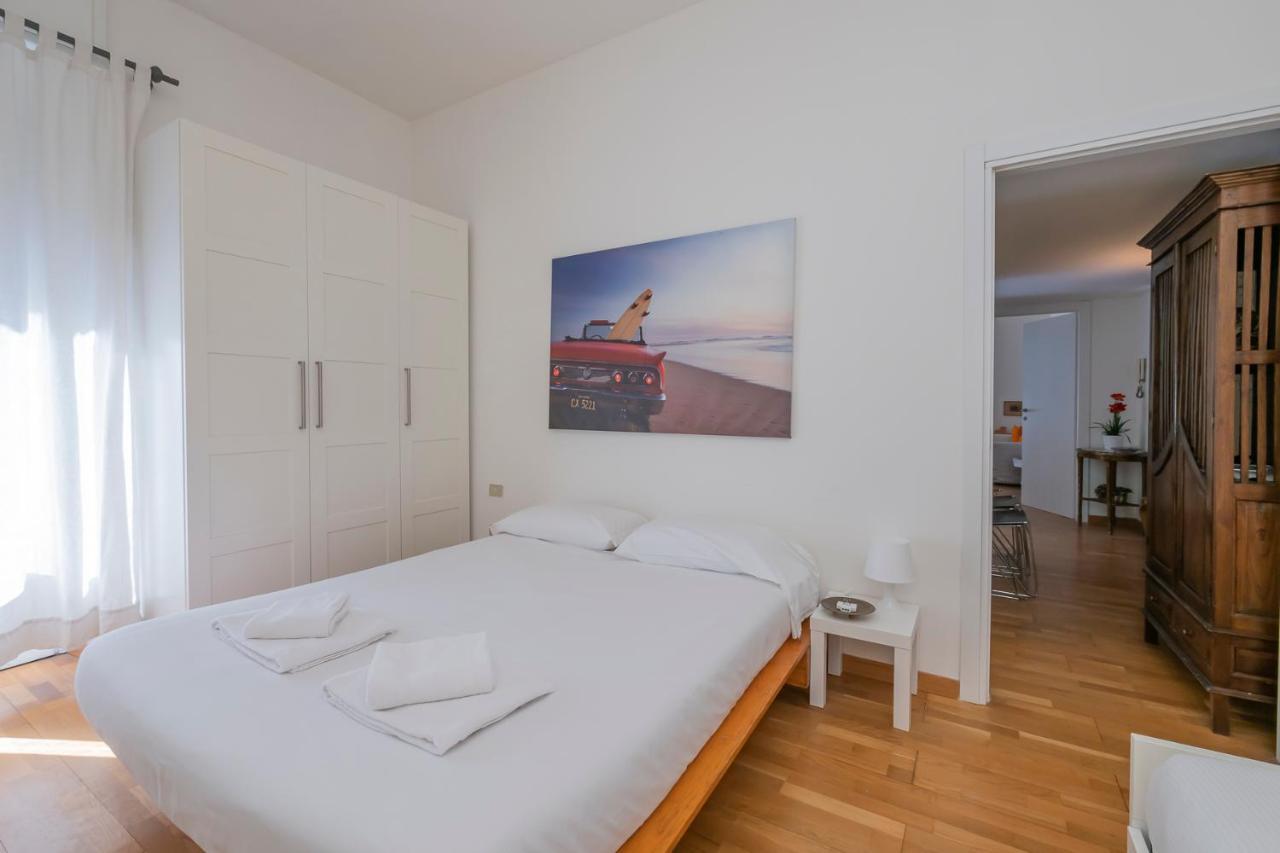 Luxury Flat Between Navigli And Duomo - Sambuco Milánó Kültér fotó