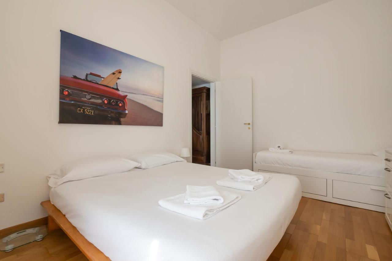 Luxury Flat Between Navigli And Duomo - Sambuco Milánó Kültér fotó